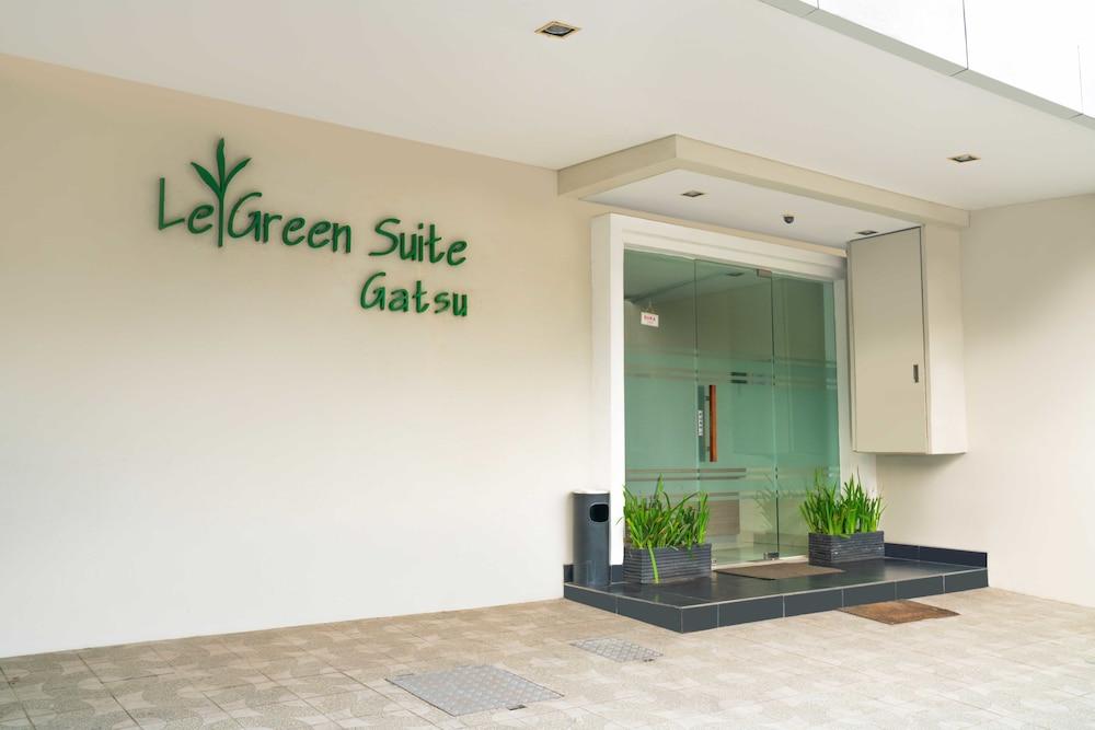 Legreen Suite Gatot Subroto Yakarta Exterior foto